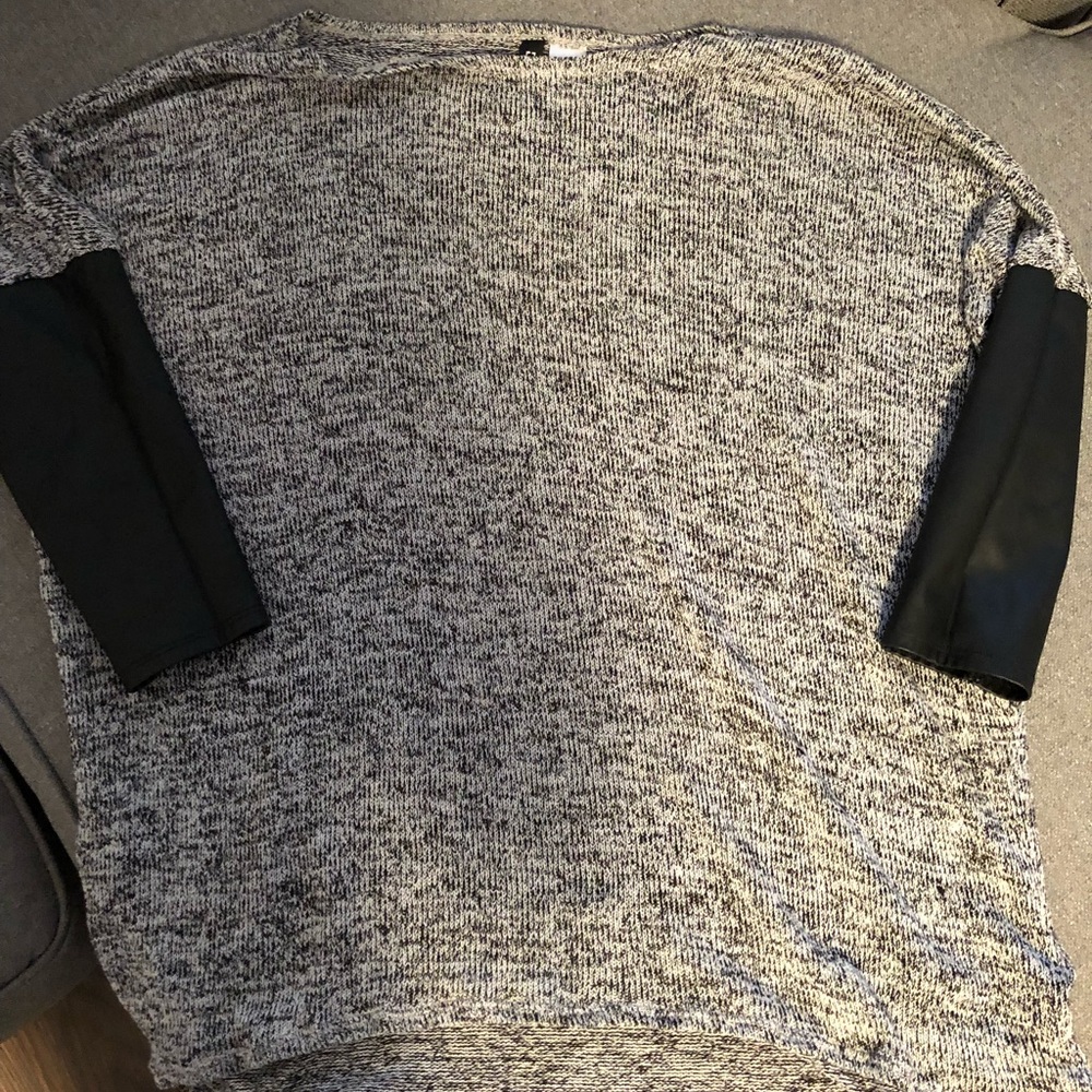Express gray sweater with 3/4 leather sleeves
